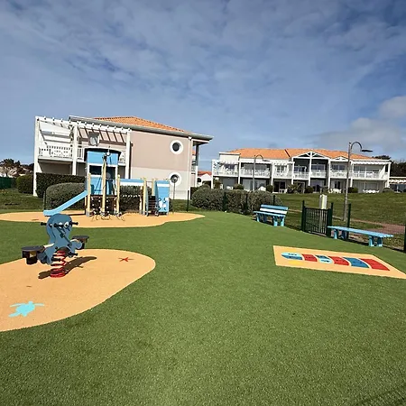T2 En Rez De Jardin Terrasse Face 4 Personnes * 莱萨布勒-多洛讷