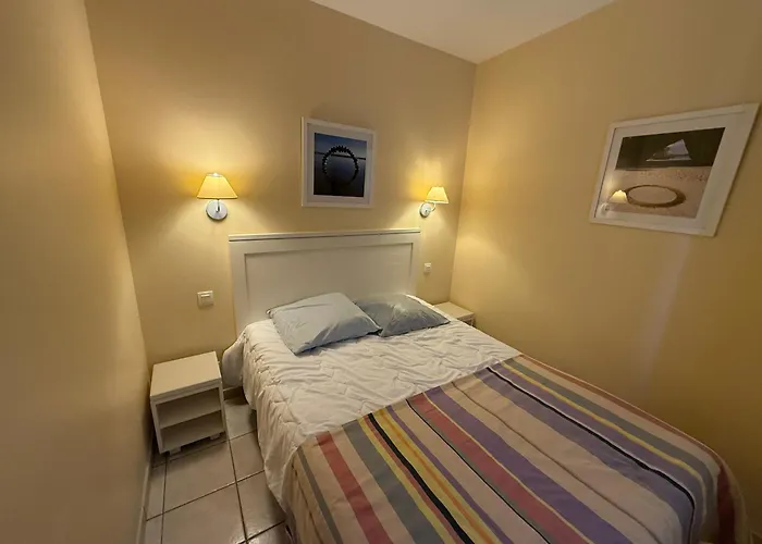 Apartmán T2 En Rez De Jardin Terrasse Face 4 Personnes *